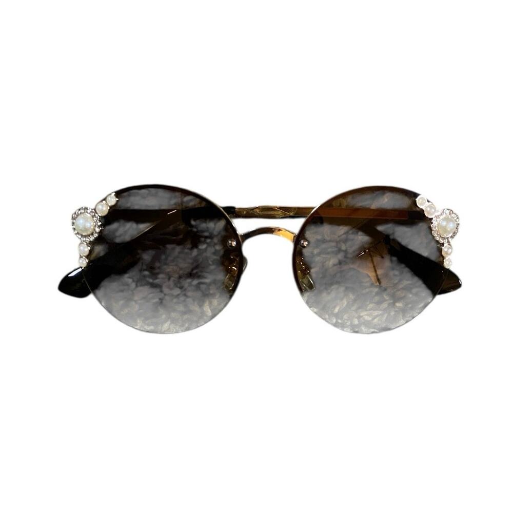 Betsy Johnson Jeweled Pearl Round Rim Sunglasses - Picture 3 of 6
